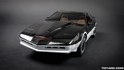 Diamond Select Toys Knight Rider Karr 115th Scale Collectible Gallery