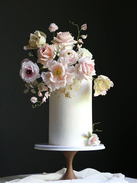 Blog How To Arrange Sugar Flowers On A Cake Top Tips Cove Cake