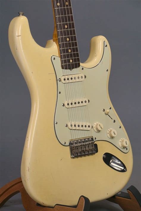 Fender Stratocaster 1961 Blonde Reverb Fender Stratocaster Fender Guitars Fender Electric