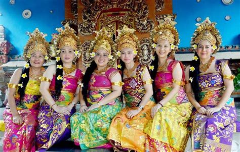 Pakaian Adat Bali Jenis Nama Filosofi Ciri Identitas Budaya