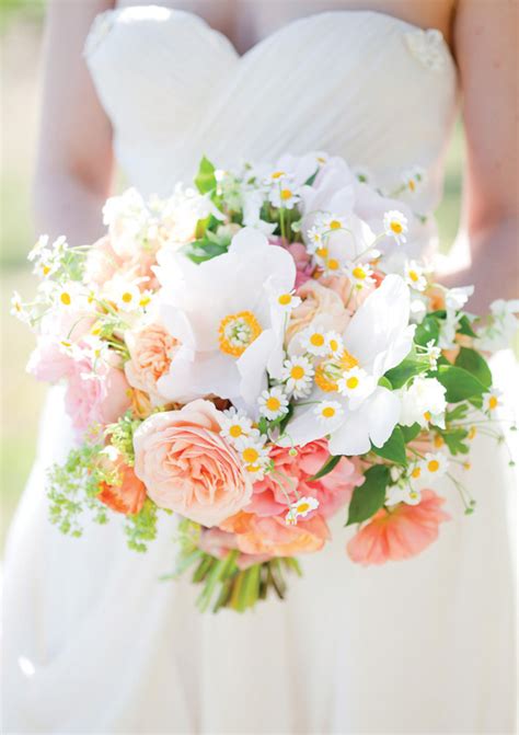 20 Spring Wedding Bouquets Elizabeth Anne Designs The Wedding Blog