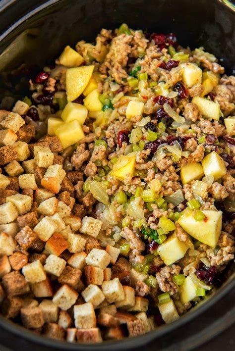 Slow Cooker Thanksgiving Stuffing Recipe No Pencil