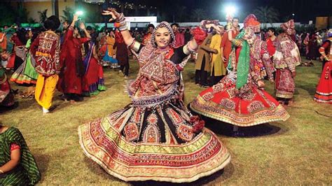 Folk Dance Of Gujarat Popular In All Over India —