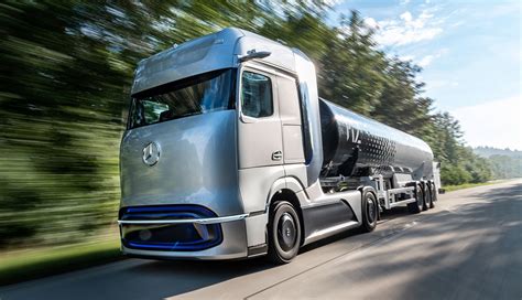 Daimler Treibt Tanktechnik F R Wasserstoff Lkw Voran Ecomento De