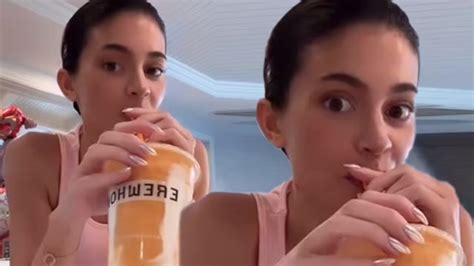 kylie and kendall s erewhon smoothie run youtube