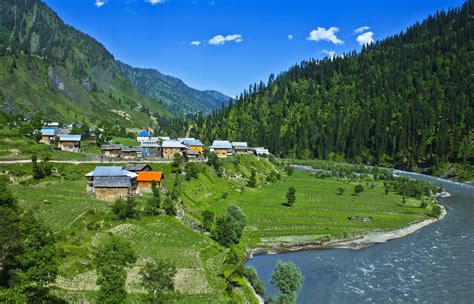 Kashmir Neelam Valley Tour Prestine Travels