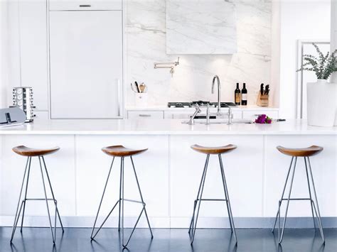 Check spelling or type a new query. White Kitchen Designs: HGTV Pictures, Ideas & Inspiration ...