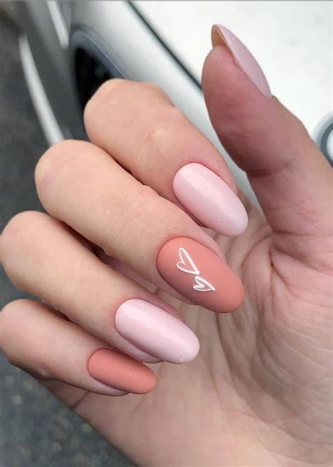 24 Beautiful Matte Short Almond Nails Design For Spring Nails Almond