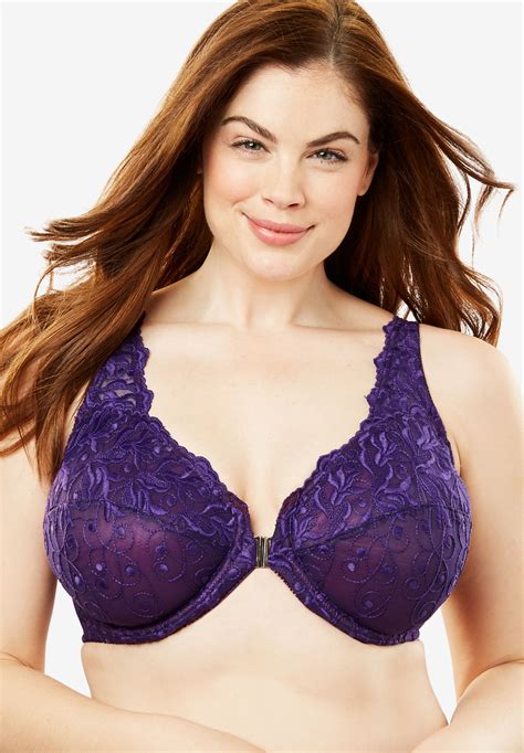 Embroidered Front Close Underwire Bra By Amoureuse Plus
