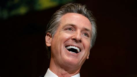 Newsom Signs Law Requiring Gender Neutral Toy Sections At Large