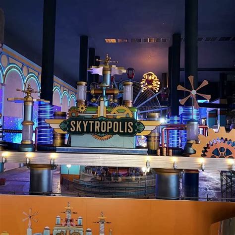 If your family likes to make frequent trips to malaysia for holiday, chances are you might have visited this theme park at first world plaza before. SKYTROPOLIS INDOOR THEME PARK, GENTING HIGHLAND