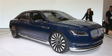 Lincoln Continental Concept Revealed News Car And Driver