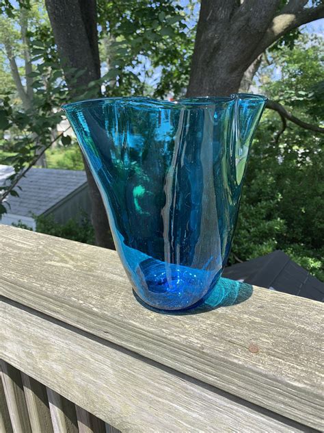 Vintage Blenko Art Glass Hand Blown Turquoise Blue Ruffle Top 9 Glass Vase Pontil Bottom