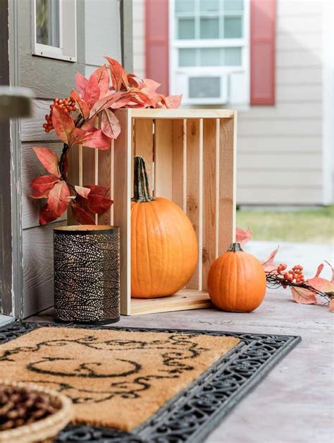 How To Decorate Your Front Porch For Fall On A Budget These Simple
