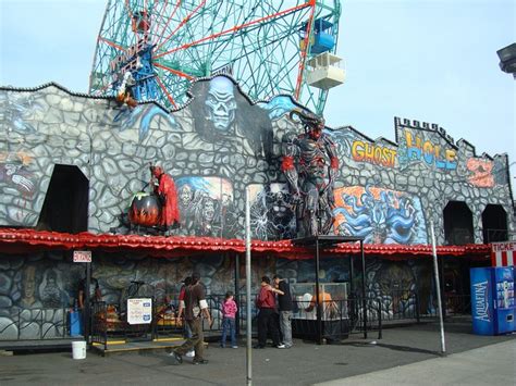 Coney Island Visit Denos Amusement Park Haunted House Attractions Amusement Park Creepy