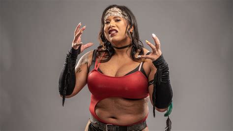 B Trans Wrestler Nyla Rose Quietly Makes History With Aew