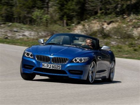 Estoril blue was a huge hit on previous generations of m3s and m5s and, in the uk at least, it was the most popular colour. BMW Z4 Now Available In A Striking Estoril Blue Metallic ...