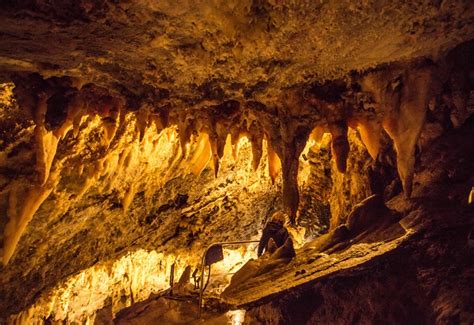 Exploring Utahs Timpanogos Cave Visit Utah