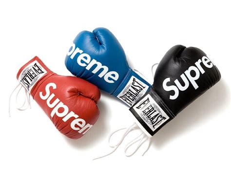 Supreme X Everlast Boxing Gloves Sports Other On Carousell