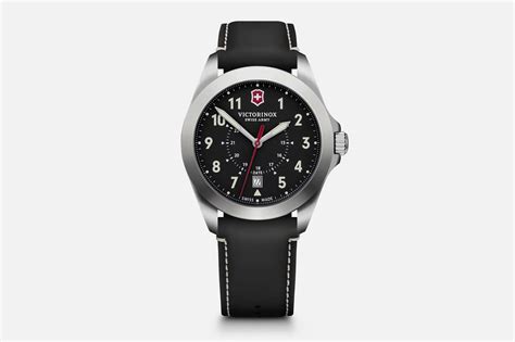 Victorinox Introduces The Swiss Army Heritage A Tough Quartz Field