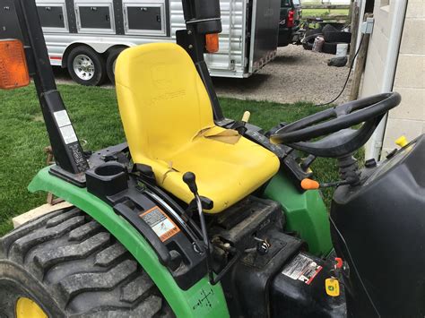 2012 John Deere 2720 Cut Compact Utility Tractors Coldwater Oh
