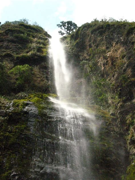 Looloo In Ecuador El Chorro De Giron Giron Waterfalls