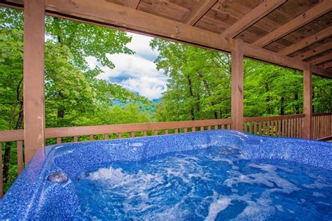 Secluded Gatlinburg Cabins With Hot Tubs