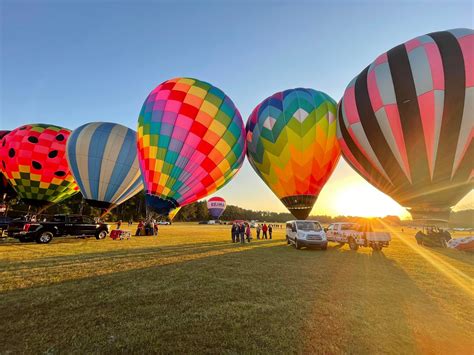 Th Annual Watermelon Days Hot Air Balloon Festival Takes To Skies In