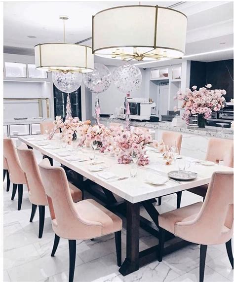 I Love A Good Pink Dining Room I Mean What Girly Girl Wouldnt Want A