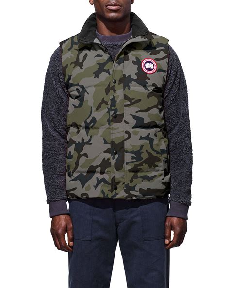 canada goose freestyle slim fit camouflage down puffer vest in gray for men lyst