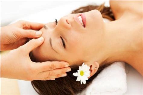 Best Way To Reduce Stress Naturally Stress Relief Massage Head