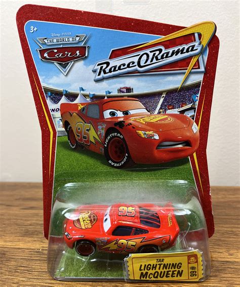 Disney Pixar Cars Lightning Mcqueen With Pit Stop Barrier Movie Moments Rust Eze