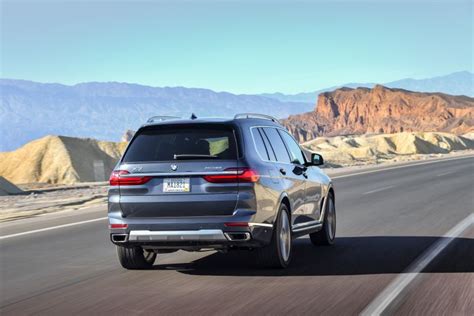 Our comprehensive reviews include detailed ratings on price and features, design, practicality, engine, fuel consumption, ownership. 2018 BMW X7 xDrive 40i #541750 - Best quality free high resolution car images - mad4wheels
