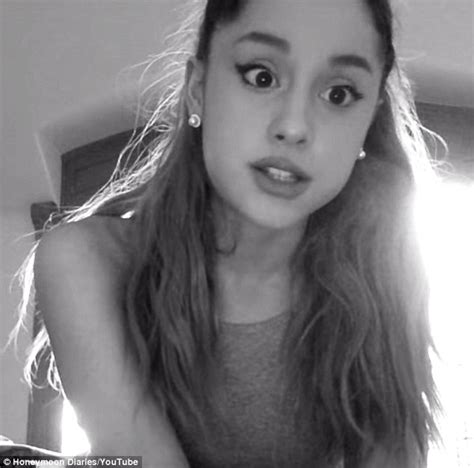 Ariana Grande Apologises On Youtube For Donut Fiasco But Not To