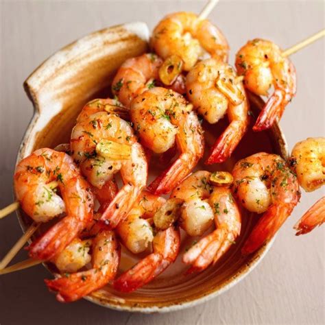 Garlic sriracha shrimp dinner saladreal the kitchen and beyond. Spicy Baked Shrimp | Recipe | Diabetic meal plan, Food ...