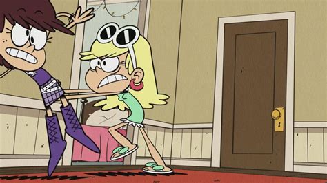 Image S1e04a Leni Pushes Luna Awaypng The Loud House Encyclopedia