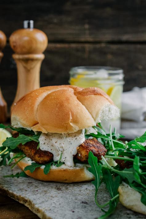 Heres The Secret To The Crispiest Chicken Cutlet Sandwich Kitchn