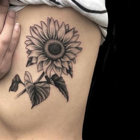 Negative Space Tattoo Cool Tattoos Tatoos Sunflower Tattoo Black