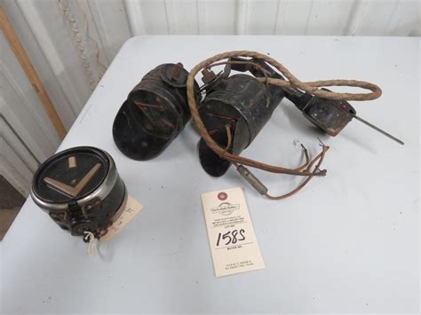Lot 158s Vintage Turn Signal Group With Switch Vanderbrink Auctions