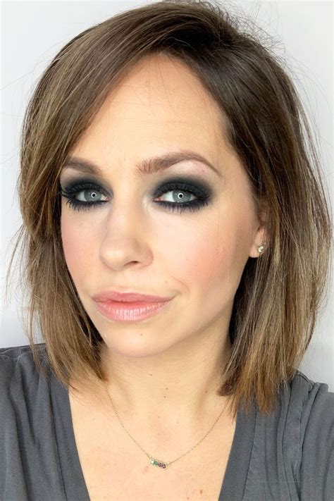 Hannah Martin On The Foolproof Way To Create A Smoky Eye Bold Makeup