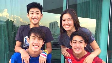 Also known as jaonaay (thai: หน้าตาดียกแก๊ง 4 พี่น้อง ลูกพ่อ เจ เจตริน "เจ้านาย-เจ้าขุน ...