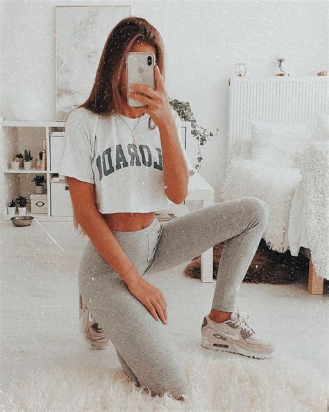 67 Cute Aesthetic Outfit Ideas Caca Doresde