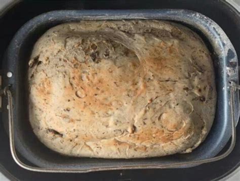 So, to help you make the most delicious recipes, we have included our top cuisinart bread maker recipes that you can start making today! Black olive and rosemary bread | Bread maker recipes ...