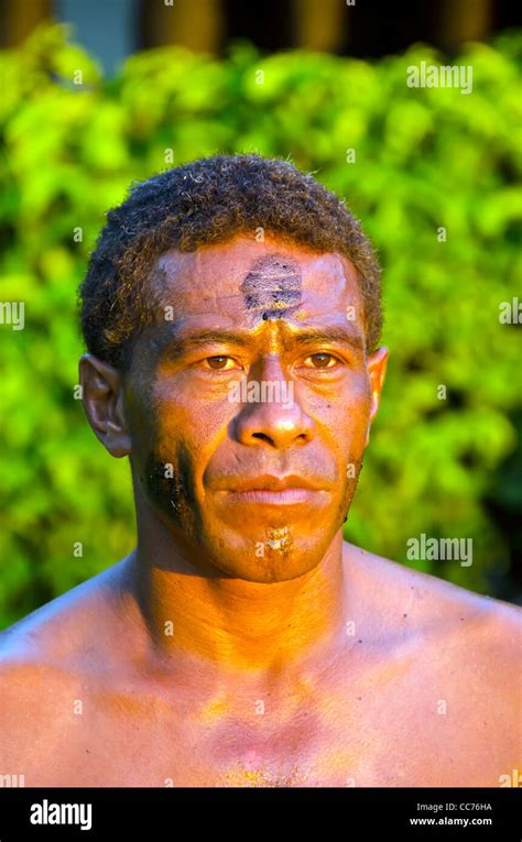 Fiji Traditional Clothing Hi Res Stock Photography And Images Alamy