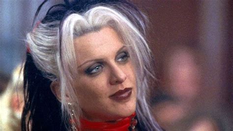 Courtney Love as Althea on the set of The People vs Larry Flynt Кортни лав Ларри Фильмы