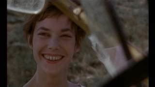 Pleine de rebondissements, leur histoire d'amour va être beaucoup plus compliquée que prévu… Je Taime Moi Non Plus 1976 youtube video izle indir
