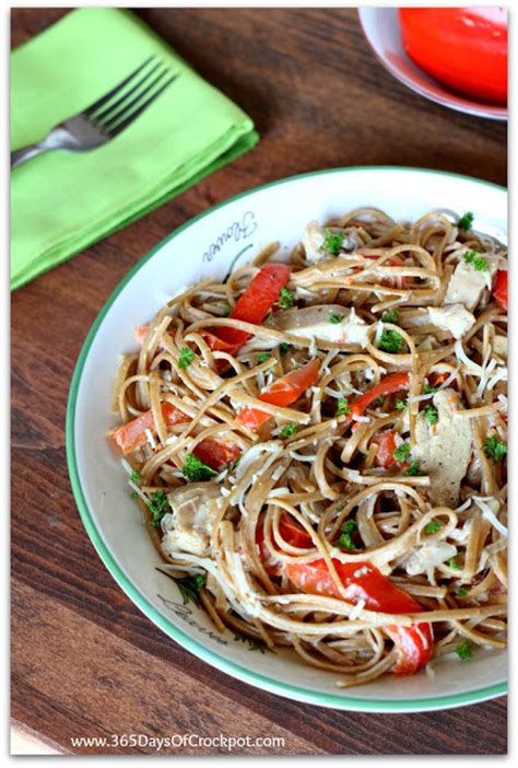 It's ready in only 30 minutes! Slow Cooker Creamy Cajun Chicken Pasta - 365 Days of Slow ...