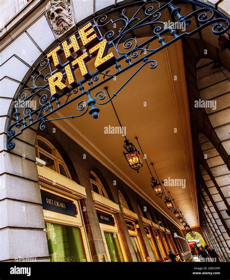 The Ritz Hotel In Piccadilly London A Grade Ii Listed 5 Star Hotel An Icon Of Luxury Opened