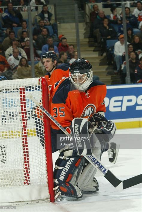Player Chris Osgood Of The New York Islanders News Photo Getty Images