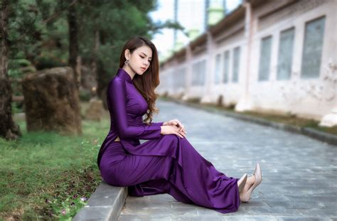 Women Ao Dai Purple Dress Vietnamese Depth Of Field Trees Asian